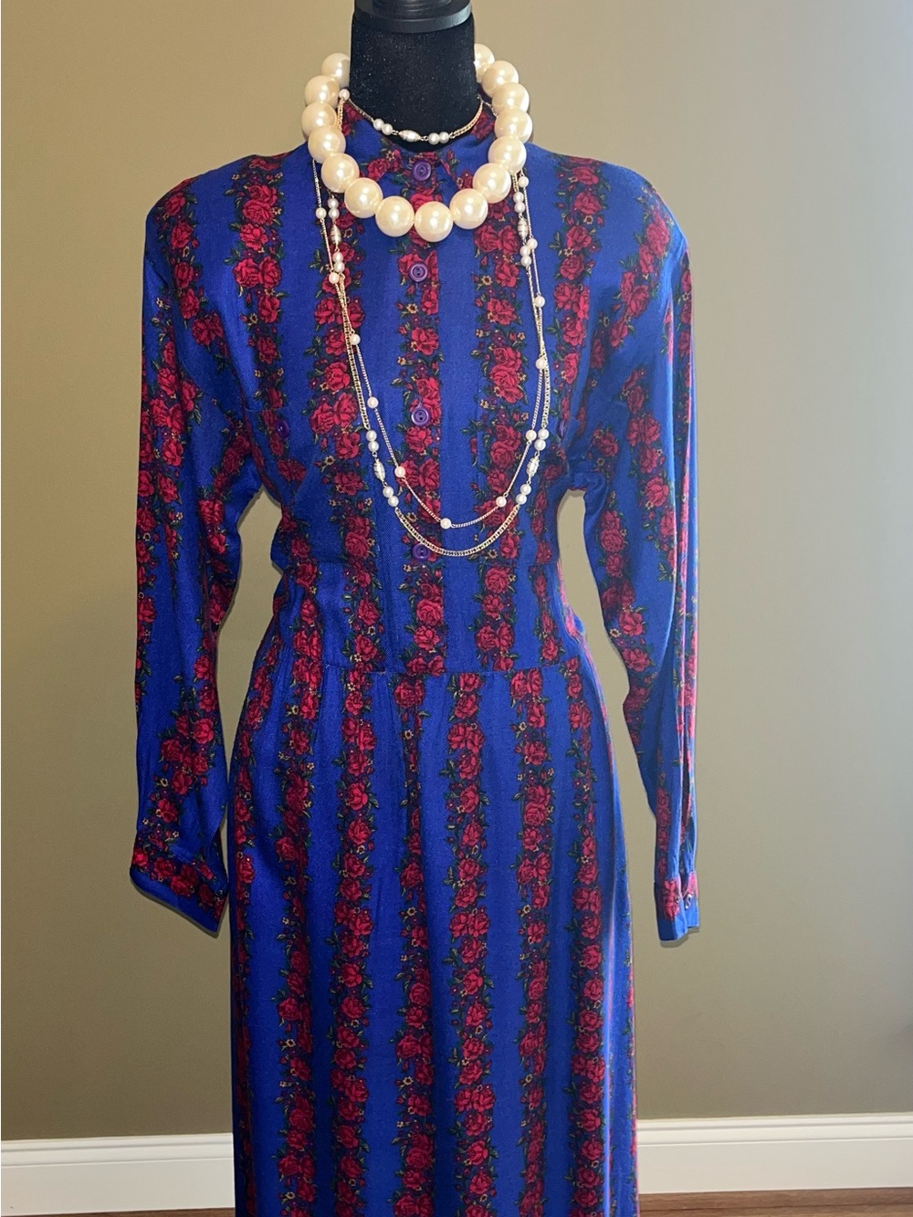 Women's Blue Long Sleeve Maxi Dress with Red Rose Stripe